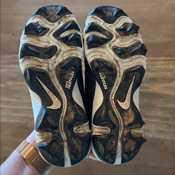 Baseball cleats - Picture 4 of 5